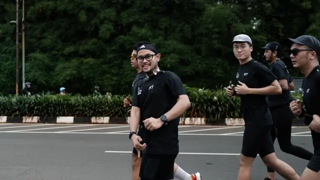 Di awal 2025, selebgram dan pengusaha Juragan 99 menggelar sejumlah program inovatif. Terbaru, ia menyelenggarakan acara lari bertajuk Glow Pace Glow Face Fun Run yang digelar serentak di empat kota: Jakarta, Bandung, Malang, dan Yogyakarta, pada 10 Januari 2025.