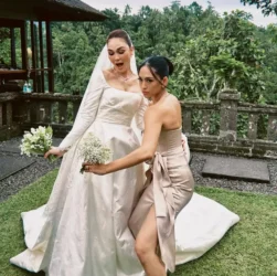 Pesan Haru Taskya Namya Usai Tangkap Buket Luna Maya: Max, Jaga Wanita Hebat Ini...